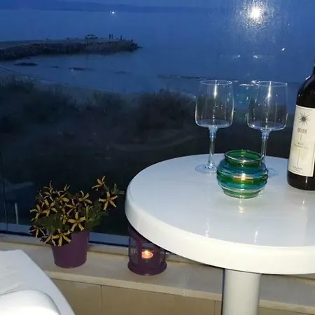 Апартаменти Мони Apartmán Pomorie
