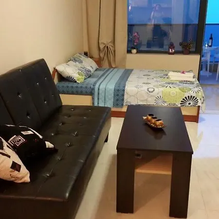 Апартаменти Мони Pomorie